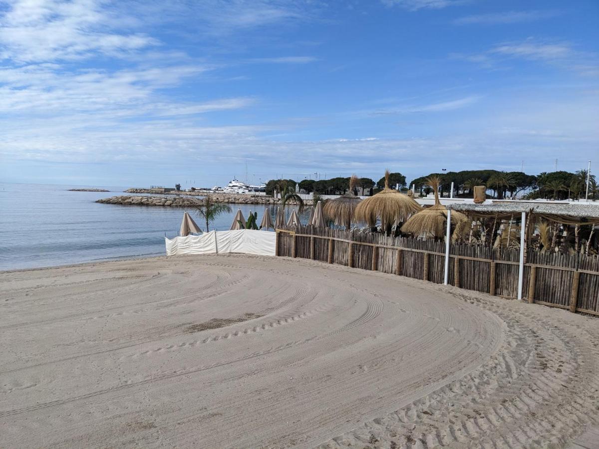 Eden Golfe Plages A Pieds Parking Prive Vallauris Exterior foto
